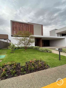 Casa em Condomínio com 3 quartos à venda no bairro Residencial Goiânia Golfe Clube, 406m²