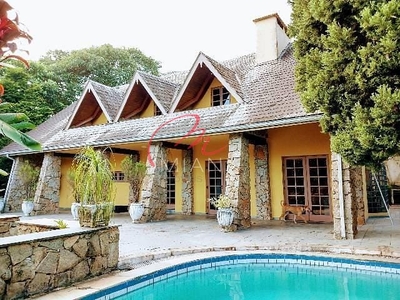 Casa em Gramado, Cotia/SP de 350m² 3 quartos à venda por R$ 1.549.000,00