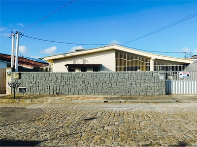 Casa em Nova Descoberta, Natal/RN de 158m² 3 quartos à venda por R$ 349.000,00