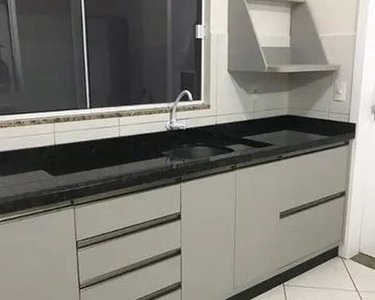 Excelente apartamento em condomínio fechado no bairro João Costa