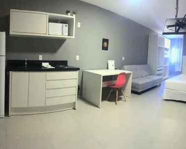 Excelente apartamento Studio totalmente equipado e ótima localização no Centro de Florianó