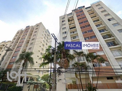 Apartamento à venda em Campo Belo com 110 m², 2 quartos, 2 vagas