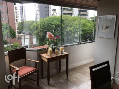 Apartamento à venda em Campo Belo com 116 m², 3 quartos, 1 suíte, 2 vagas