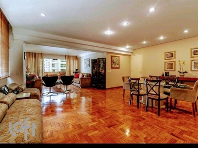 Apartamento à venda em Jardim Paulista com 189 m², 3 quartos, 1 suíte, 1 vaga