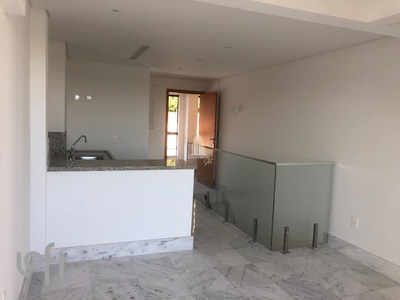 Apartamento à venda em Vila Madalena com 107 m², 2 quartos, 2 vagas