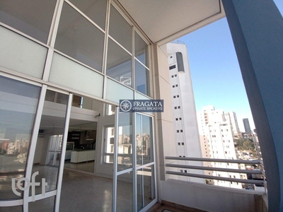 Apartamento à venda em Vila Madalena com 134 m², 1 quarto, 1 suíte, 3 vagas