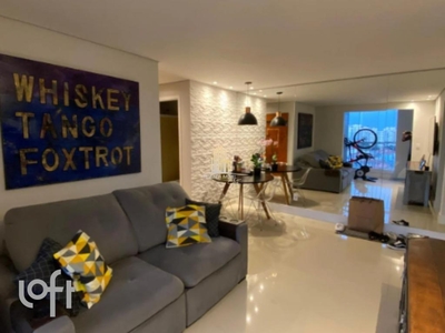 Apartamento à venda em Vila Sônia com 62 m², 2 quartos, 1 suíte, 1 vaga