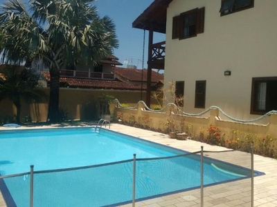 Casa com piscina CARAGUATATUBA, 150M da praia