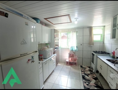 Casa no Bairro Ponta Aguda em Blumenau com 5 Dormitórios e 135 m²