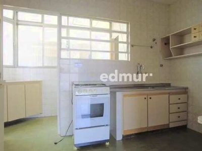 APARTAMENTO no bairro Centro com 70m². 3 dormitórios e 2 vagas. Confira