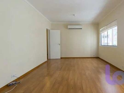 Apartamento padrão em Cerqueira César - São Paulo