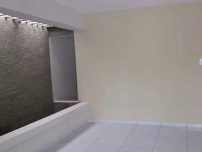 Casa no Cristo 1.250 reais