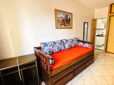 Kitnet com 1 dormitório à venda, 33 m² por R$ 170.000,00 - Vila Guilhermina - Praia Grande
