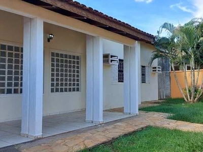 Vende-se Casa com 4 quartos no bairro Jardim das Américas em Cuiabá MT