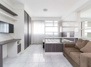 Apartamento com 1 dormitório para alugar, 30 m² por r$ 2.200,00+taxas/mês - centro - curitiba