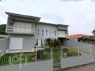 Casa 4 dorms à venda Rua Pau de Canela, Rio Tavares - Florianópolis