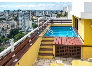 Cobertura com piscina em uma das melhores ruas da graça: a humberto de campos! pra quem busca qualidade de vida e acessibilidade, essa é a oportunidade . apartamento duplex originalmente de 4/4 tra