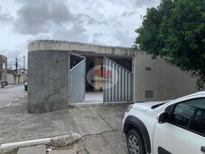 Casa para venda ou locação comercial na Avenida Fraga Maia em Feira de Santana REF: 6673