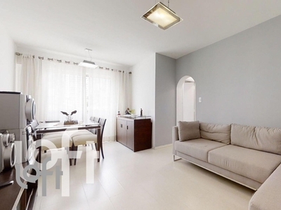 Apartamento à venda em Campo Belo com 70 m², 2 quartos, 1 vaga