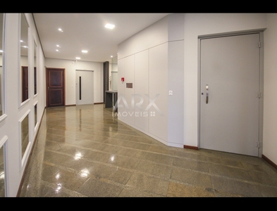 Apartamento no Bairro Vila Nova em Blumenau com 3 Dormitórios (3 suítes) e 248 m²