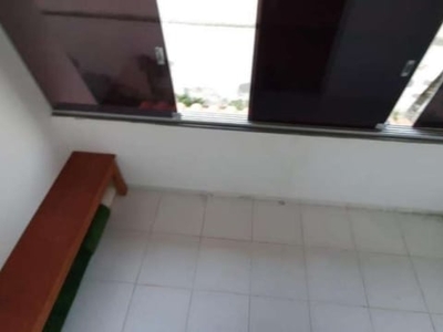 Apartamento para temporada em salvador, praia do flamengo, 2 dormitórios, 2 suítes, 3 banheiros