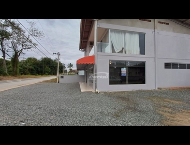 Loja no Bairro Itoupava Central em Blumenau com 125 m²