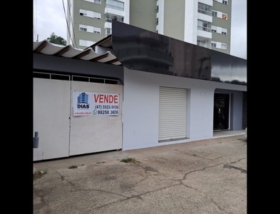 Loja no Bairro Vila Nova em Blumenau com 452 m²