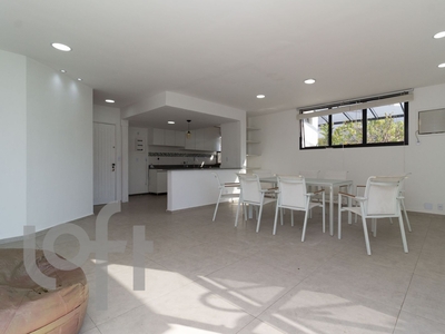 Apartamento à venda em Recreio dos Bandeirantes com 215 m², 3 quartos, 1 suíte, 2 vagas