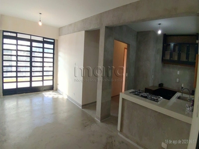 Apartamento à venda por R$ 827.000