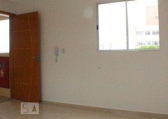 APARTAMENTO no 3º andar com 2 dormitórios e 1 garagem