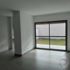 Apartamento à venda por R$ 903.200