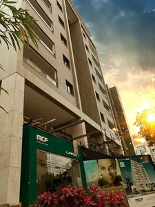 Apartamento com 4 quartos à venda no bairro Gutierrez, 173m²