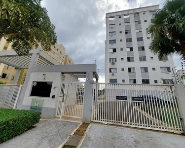 Apartamento no Ed. Spazio Montserrat no Jardim Alvorada em Maringá