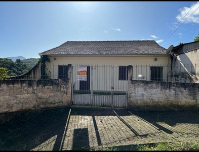 Casa no Bairro Fidelis em Blumenau com 3 Dormitórios