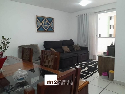 Apartamento com 2 quartos à venda, 72.0m²