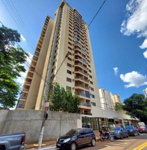 Apartamento com 3 quartos à venda, 100.0m²