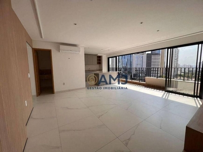 Apartamento com 3 quartos à venda, 129.0m²