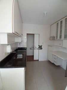 Apartamento com 3 Quartos e 2 banheiros à Venda, 78 m² por R$ 420.000