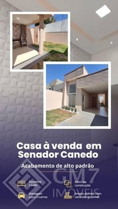 Casa com 3 quartos à venda, 180.0m²