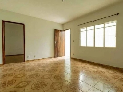 Casa com 3 Quartos e 2 banheiros à Venda, 90 m² por R$ 80.000