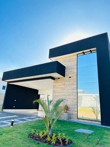 Casa com 4 quartos à venda, 360.0m²