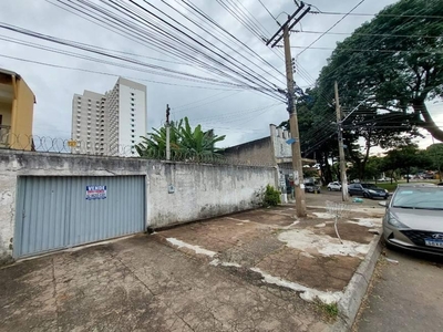 Casa com 4 quartos à venda, 468.0m²