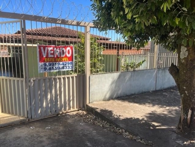 Casa com 4 quartos à venda, 520.0m²