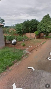 Lote com 1 quarto à venda