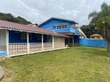 Casa à venda no bairro Centro em Penha