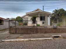 Casa à venda no bairro Centro em Viamão
