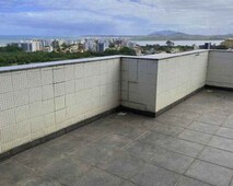 Duplex para aluguel tem 250 metros quadrados com 4 quartos em Glória - Macaé - RJ