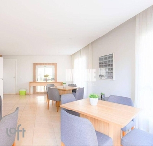Apartamento à venda em Belém com 64 m², 2 quartos, 1 suíte, 1 vaga