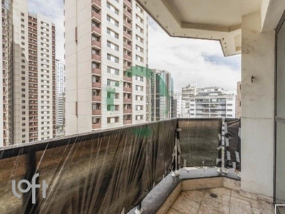 Apartamento à venda em Itaim Bibi com 250 m², 4 quartos, 3 suítes, 3 vagas