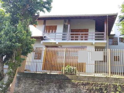 Casa com 2 dormitórios para alugar, 110 m² por R$ 2.460,00/mês - Petrópolis - Novo Hamburg